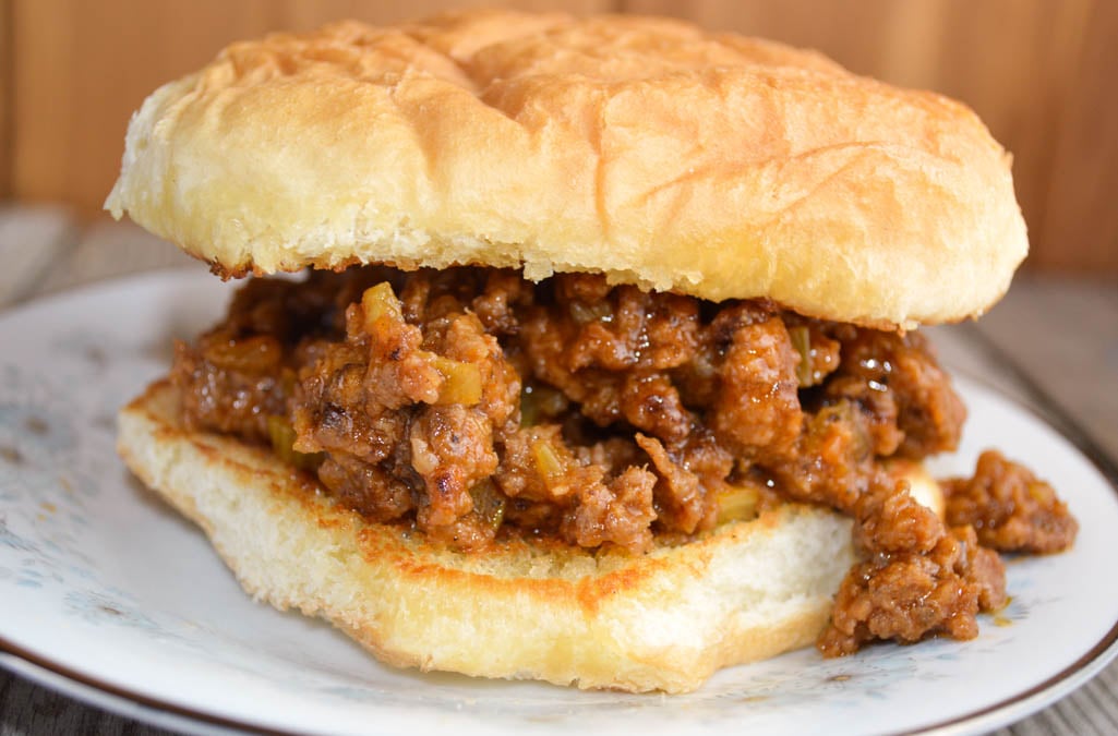 Classic Sloppy Joes – Pictures Of The Old Fashioned Sloppy Joe Recipe