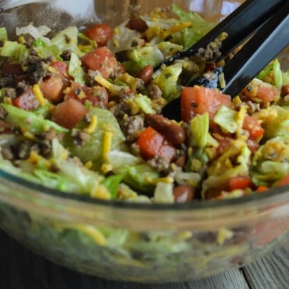 Sometimes you just need a recipe, like this Easy Taco Salad, that is quick to prepare and uses ingredients that are usually in your refrigerator and pantry.