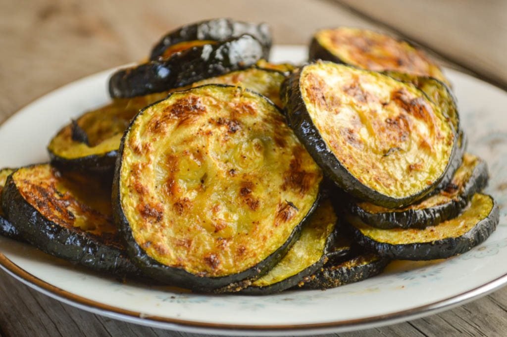 The gentle spice of this Spicy Roasted Zucchini makes it a perfect side dish for any meal, especially when you need a dish using easy ingredients.