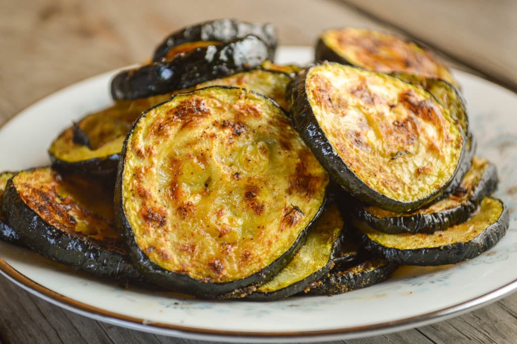 Easy to Make Spicy Roasted Zucchini – A Recipe for Baked Zucchini Slices