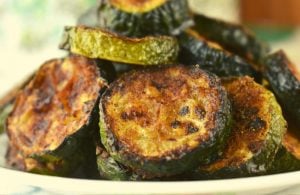 Spicy Roasted Zucchini is a recipe for baked zucchini slices with the perfect amount of spice. Serve along any dish for the perfect side. The gentle spice of this Spicy Roasted Zucchini makes it a perfect side dish for any meal, especially when you need a dish using easy ingredients.