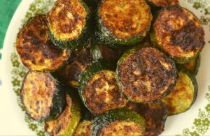 Spicy Roasted Zucchini is a recipe for baked zucchini slices with the perfect amount of spice. Serve along any dish for the perfect side. The gentle spice of this Spicy Roasted Zucchini makes it a perfect side dish for any meal, especially when you need a dish using easy ingredients.
