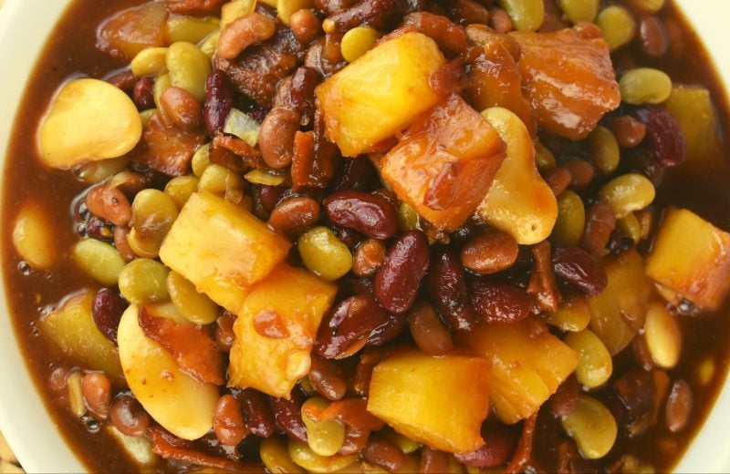Crock Pot Baked Beans with Pineapple – Slow Cooker Hawaiian Baked Beans