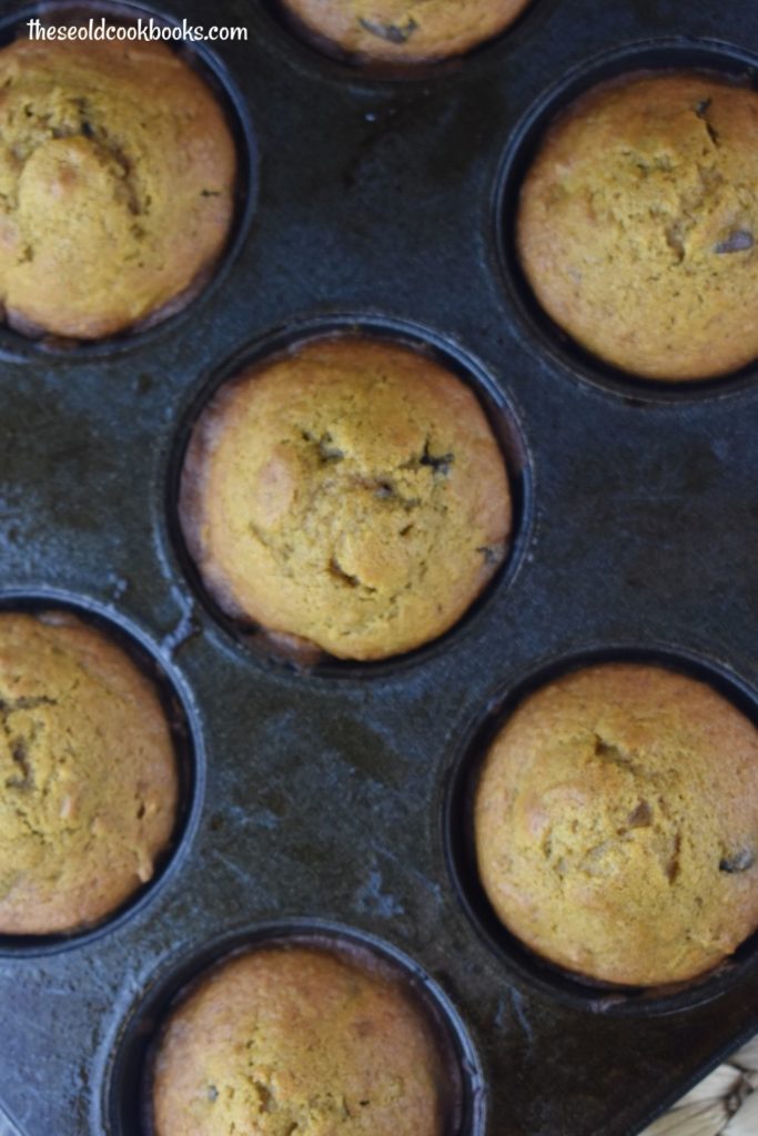 You can made these all bran pumpkin muffins in unlined muffin tins (just grease the tins good). You can also use paper liners (our favorite) to make clean up easier.