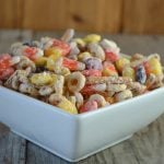 You will not be able to stop eating this White Chocolate Snack Mix with Candy Corn featuring graham cereal so share it with other as soon as you make it.