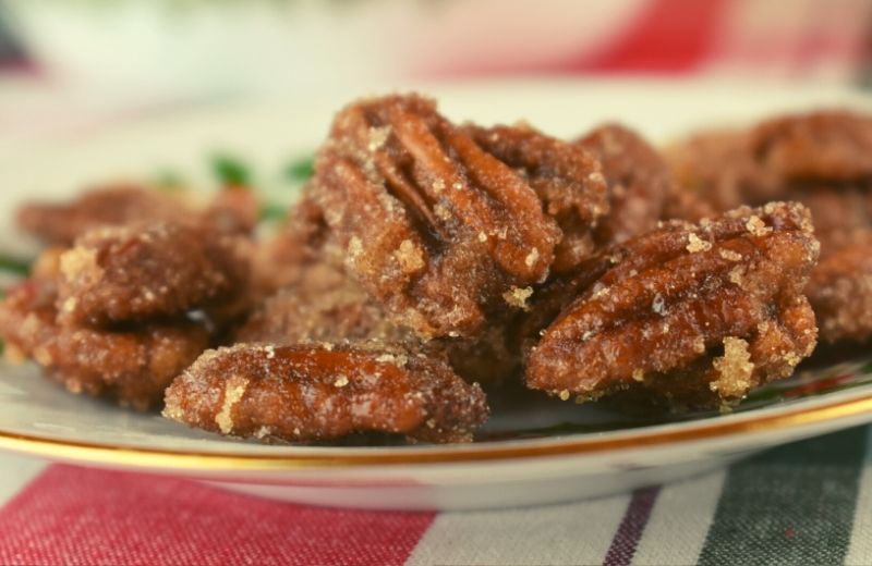 Crock Pot Glazed Pecans are the perfect sweet and satisfying snack any time of the year, and they make a great gift to share with friends and family. Hello, Christmas gift!