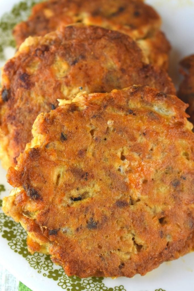 Easy Salmon Patties have the flavor of the classic salmon patty recipe without bread crumbs or crackers. What's even better? This recipe only takes 6 ingredients, and that includes salt and pepper.