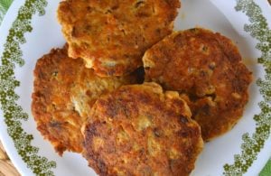 Easy Salmon Patties have the flavor of the classic salmon patty recipe without bread crumbs and without crackers, making them a low carb salmon patties recipe. 