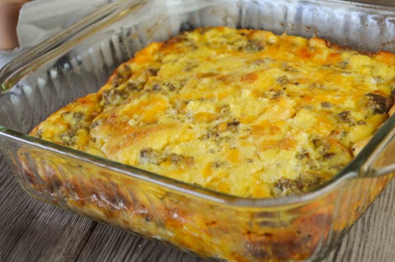 Egg And Sausage Breakfast Casserole – A Common Ingredients Breakfast Casserole