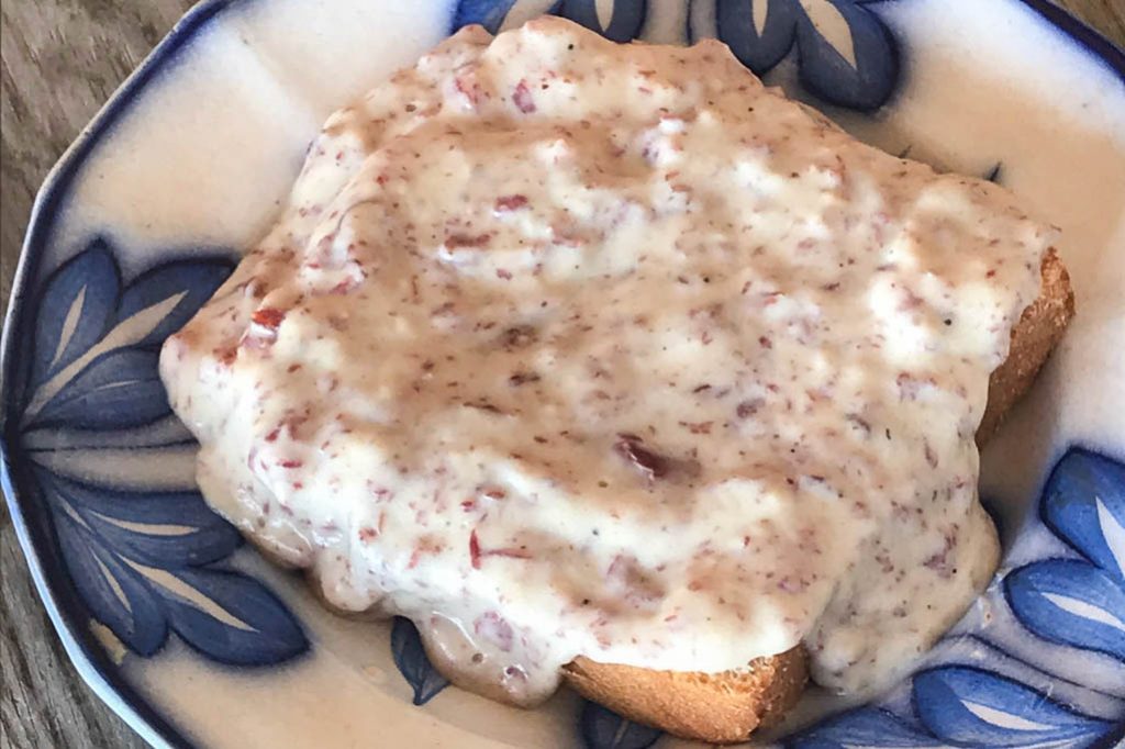 This Easy Chipped Beef Gravy is a classic recipe using dried beef and usually served over toast. It is an easy dish that is fast and kid-friendly.