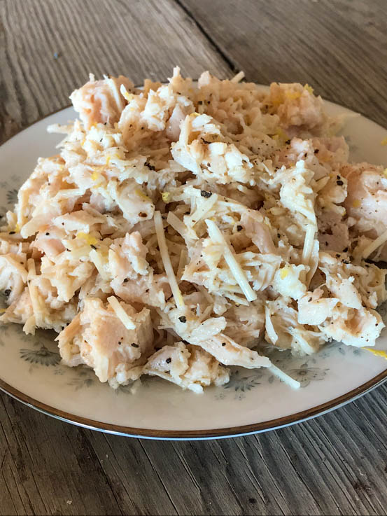Sometimes eating healthier really is easy, like with this 5-Minute Low Carb Lemon Chicken Salad which is perfect served on your favorite type of lettuce. By using canned chicken, you can whip this dish up in no time.