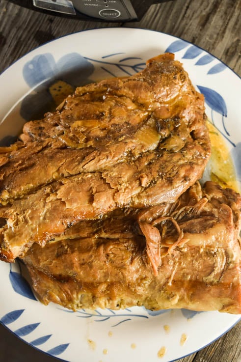 The slow cooker made these tender crock pot spare ribs fall off the bone good. 
