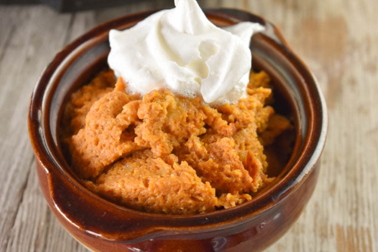 A Creamy, Delicious Slow Cooker Pumpkin Pie Pudding Recipe