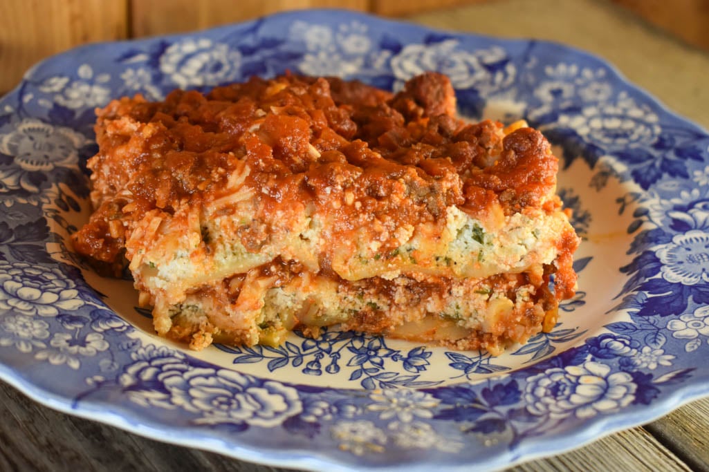 Slow Cooker Bloody Mary Lasagna will be a hit with the entire family with its cheesy and meaty layers.