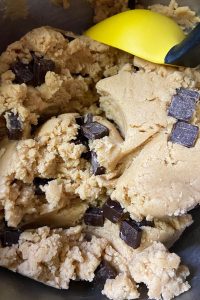 Salted Peanut Butter Cookies with Chocolate Chunks are a soft peanut butter cookie with a salty coating and big chocolate chunks inside.