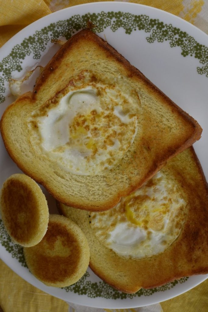 The bread is toasted to perfection and the egg cooked perfectly in this egg in a basket recipe.