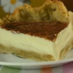 Amaretto Sugar Cream Pie takes two of my favorite things and makes the most incredible dessert----Amaretto and Sugar Cream Pie.  The filling is creamy and smooth and fantastically delicious. 