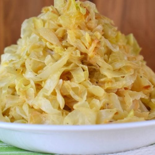 https://www.theseoldcookbooks.com/wp-content/uploads/2020/01/Creamy-Cabbage-A-Creamed-Cabbage-with-Heavy-Cream-6-1-500x500.jpg