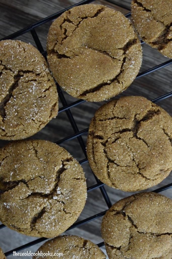 Cinnamon Snaps are a soft molasses cookie that's big on flavor.  The combination of butter and Crisco gives a perfectly soft interior and slightly crisp exterior that reminds you of an old fashioned molasses cookie recipe.