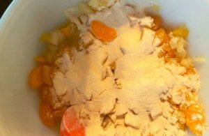 Lazy Daisy Salad is a classic 1950s Ambrosia fruit salad recipe with vanilla pudding, mandarin oranges and cool whip.