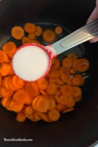 Lemon Carrots are my favorite stove top carrot recipe. With a few simple ingredients and a saucepan, you will a simple, fast side dish to pair with almost any dinner option.