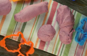 Summer or winter, this Kool-Aid Play Dough is the perfect activity for kids.  Using Kool Aid results in an edible playdough recipe that has a fun smell and vibrant color.