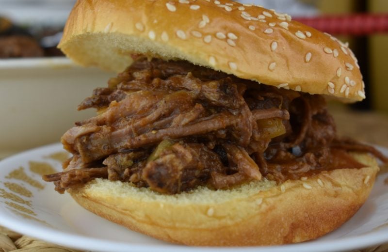 Easy Slow Cooker BBQ Beef – Easy Pulled Beef Recipe