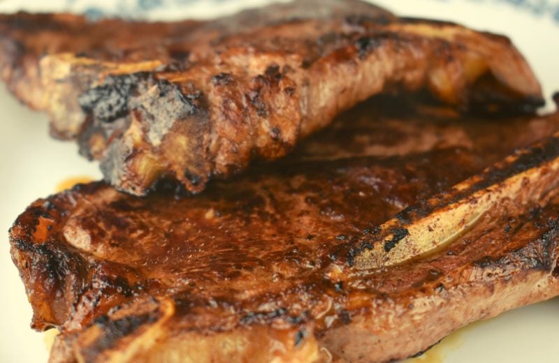 Steak isn't just for grilling.  Pan Fried Steak and Gravy is the old fashioned way to cook book steak on the stove top.  Follow these easy steps for  How to Pan Fry a Steak.