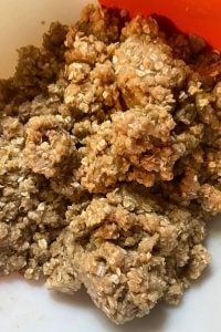 Caramel Apple Crisp Bars are a crowd-pleasing dessert fit to serve that crowd. Apple Crisp Bars with apple pie filling and oats are easy to make, and are glazed with caramel topping. Serve as is or topped with vanilla ice cream. 