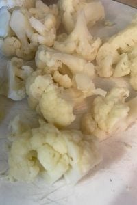 Cauliflower Casserole has sour cream, fresh cauliflower, butter and butter crackers such as Ritz.  Put these ingredients together for a delightful old fashioned cauliflower casserole to serve along side almost any meal. 