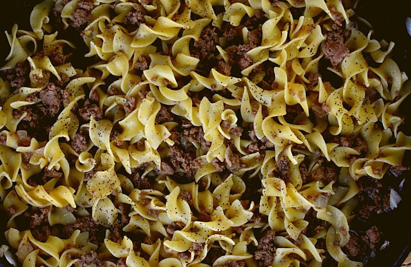 Hamburger and Noodles – Easy Recipe for Ground Beef and Noodles