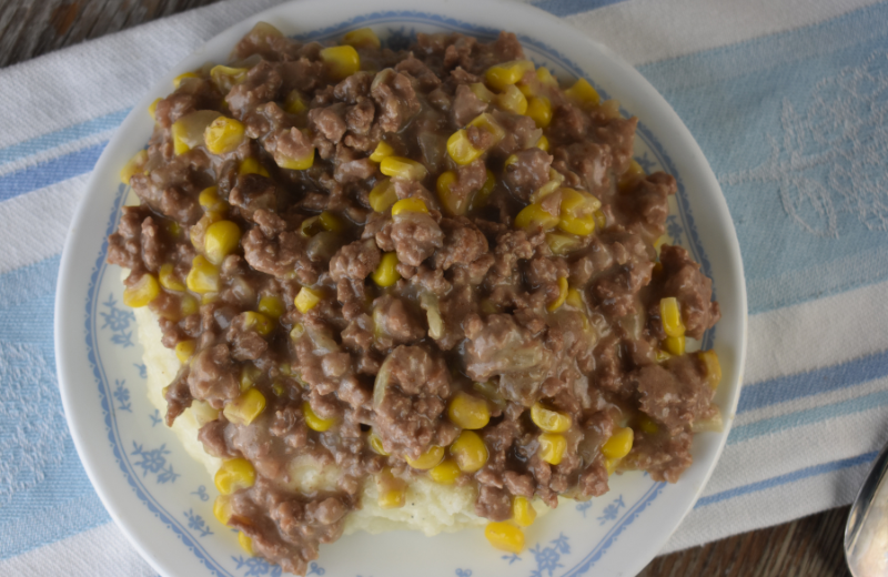 With just a few simple ingredients, you can have an easy stove top meal on the table in a matter of minutes with this ground beef and corn gravy. Served over mashed potatoes, rice, egg noodles or even toast, this old-fashioned hamburger gravy is always a favorite.